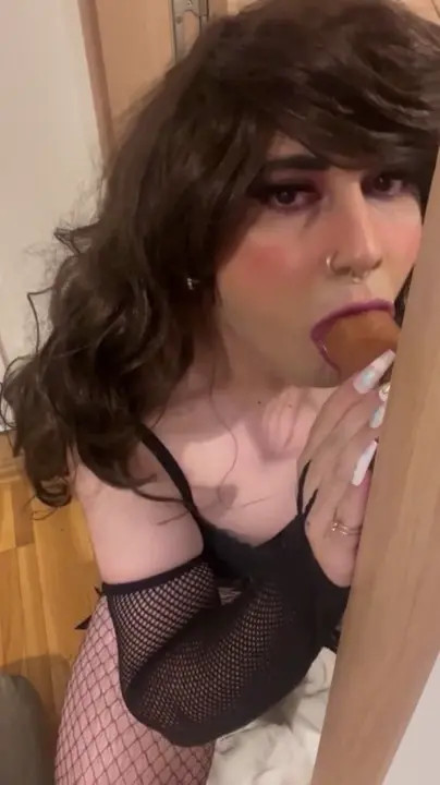 Watch I'm still deepthroat training, come help me? Shemale Porn Videos | TranSexBig.