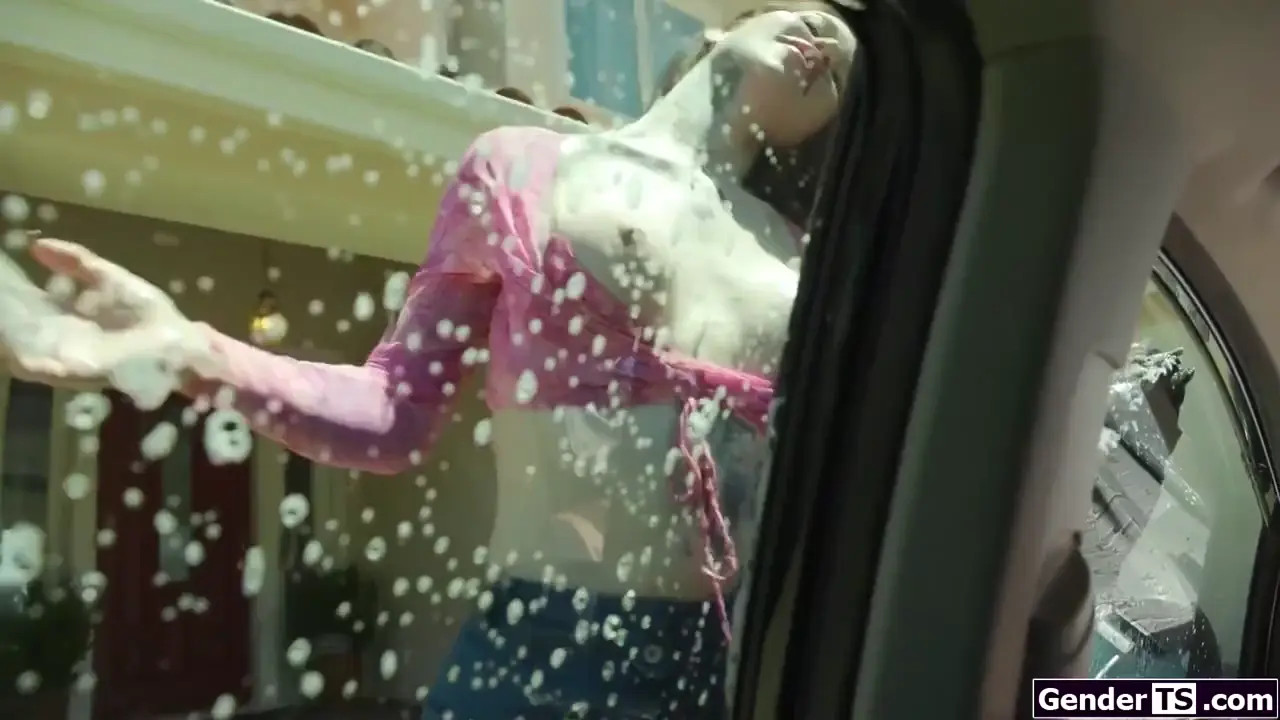 Watch These shemales wash more than just cars Shemale Porn Videos | TranSexBig.